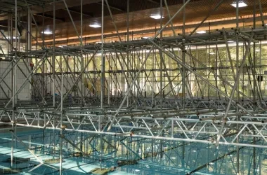 High street commercial frontage scaffold with pedestrian tunnel